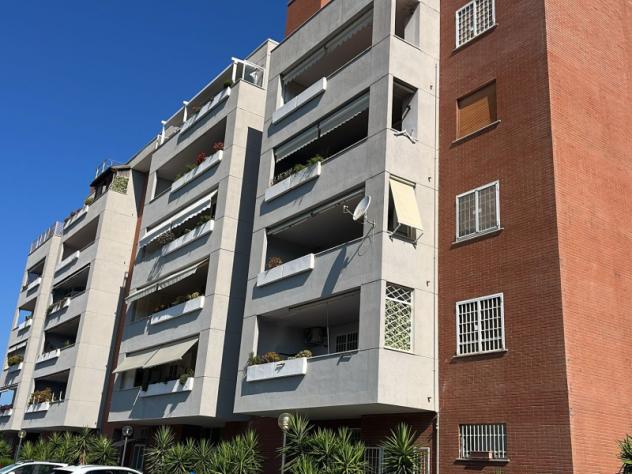 appartamento in vendita a Roma in zona Dragoncello