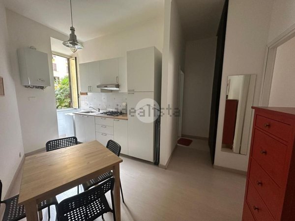 appartamento in vendita a Roma in zona Appio Latino