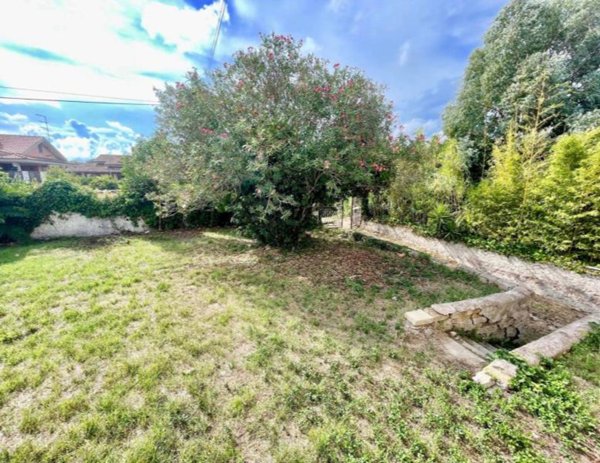 casa indipendente in vendita a Roma in zona Infernetto