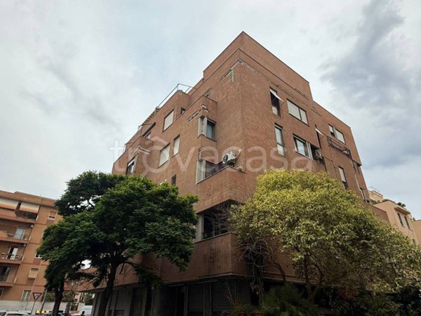 appartamento in vendita a Roma in zona Ostia