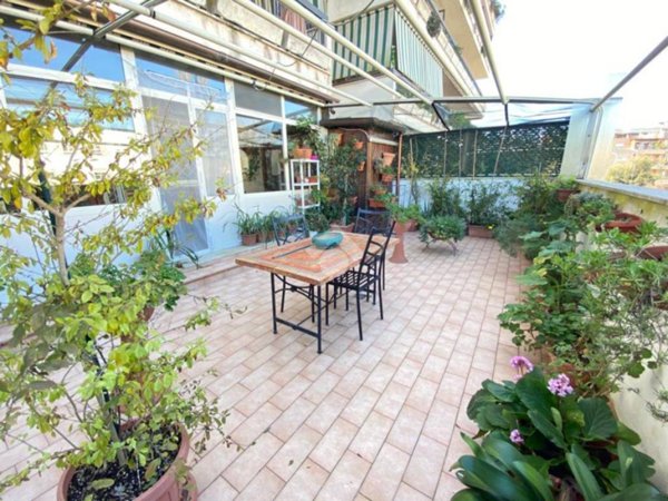appartamento in vendita a Roma in zona Ostia