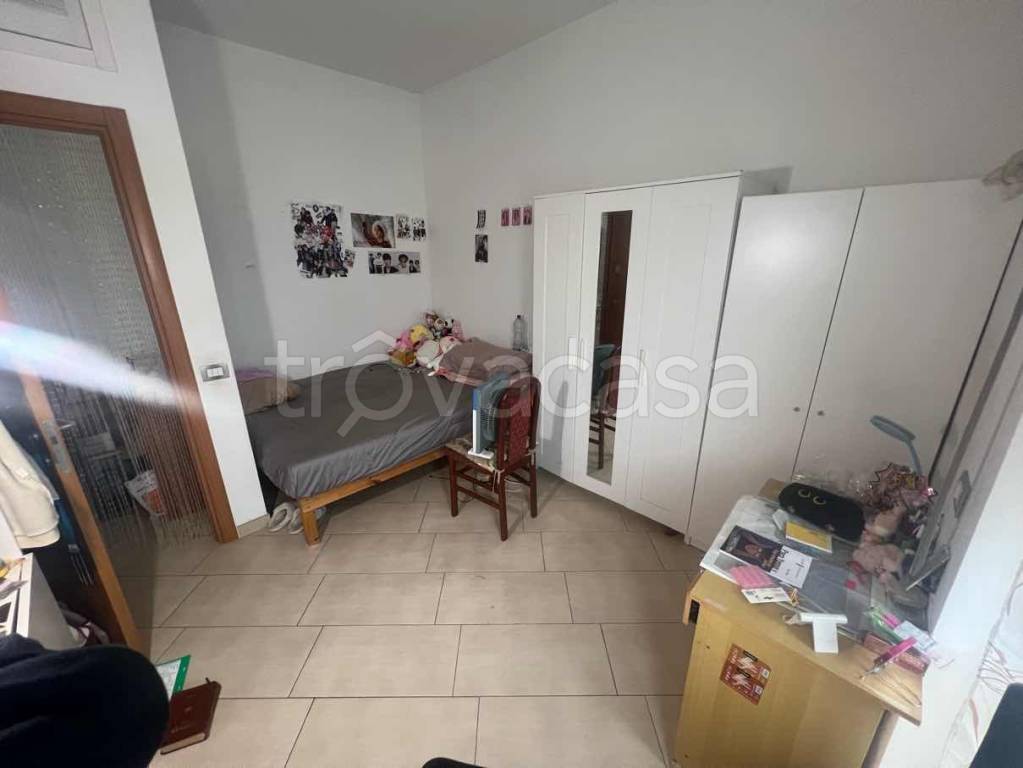 appartamento in vendita a Roma in zona Tor de' Cenci