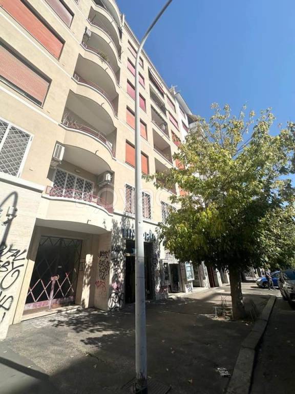 monolocale in vendita a Roma in zona Tuscolano