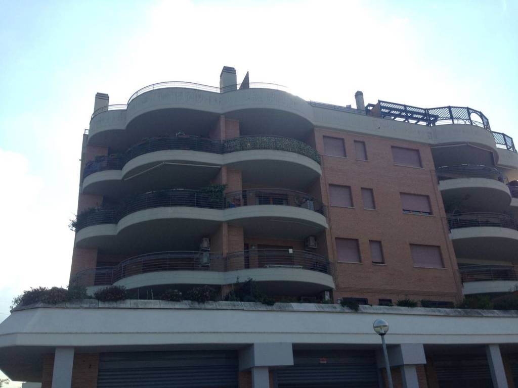 appartamento in vendita a Roma in zona Collatino
