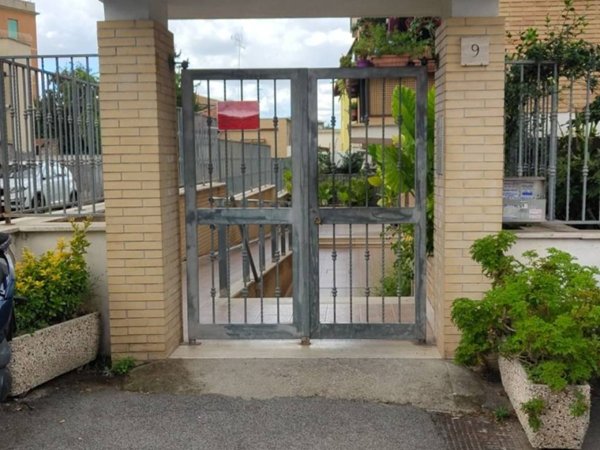 appartamento in vendita a Roma in zona Prenestino-Centocelle