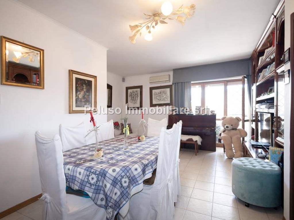 appartamento in vendita a Roma in zona Castel di Leva