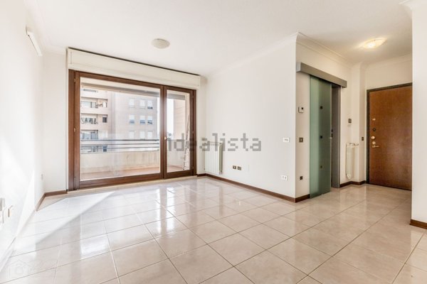 appartamento in vendita a Roma in zona Tor di Valle