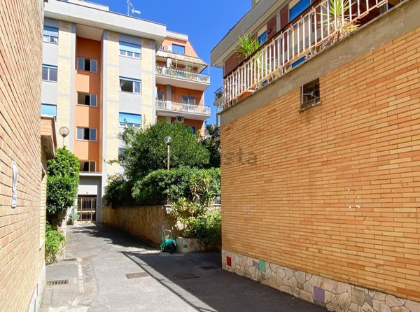 appartamento in vendita a Roma in zona Torrevecchia