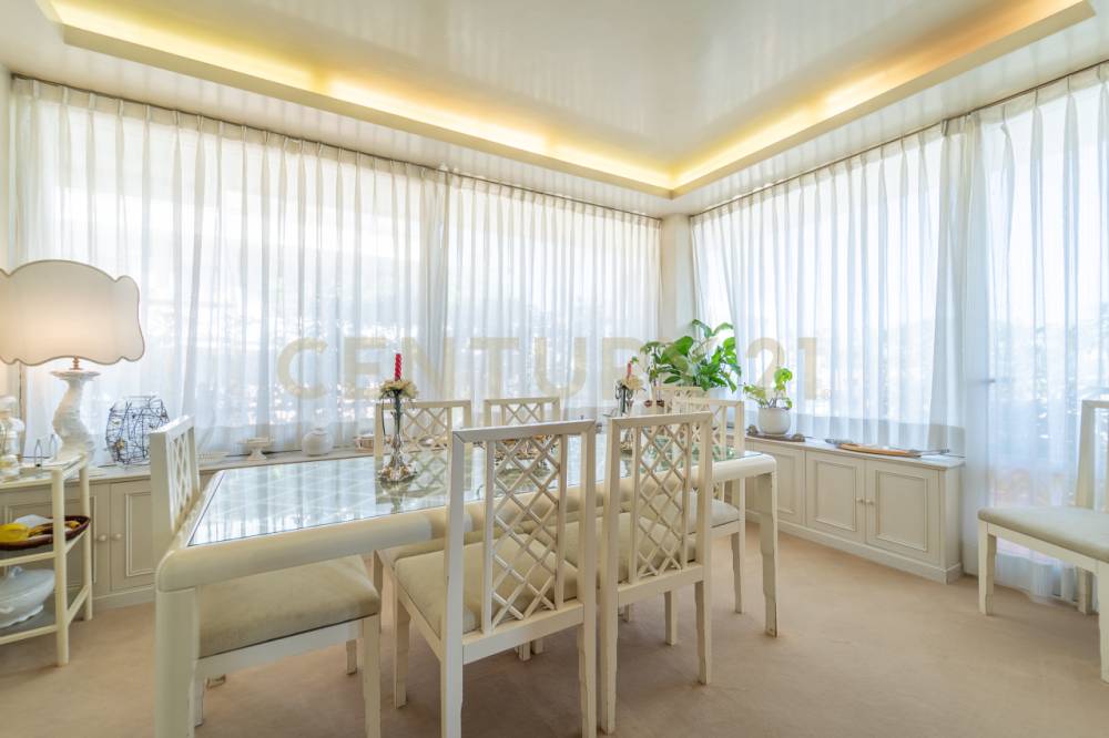 appartamento in vendita a Roma in zona Della Vittoria