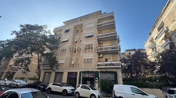 appartamento in vendita a Roma in zona Ostia