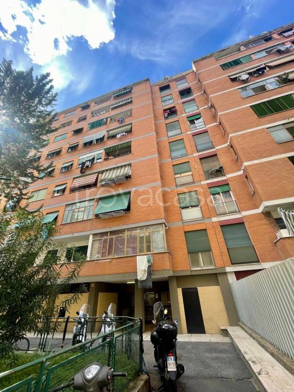 appartamento in vendita a Roma in zona Portuense