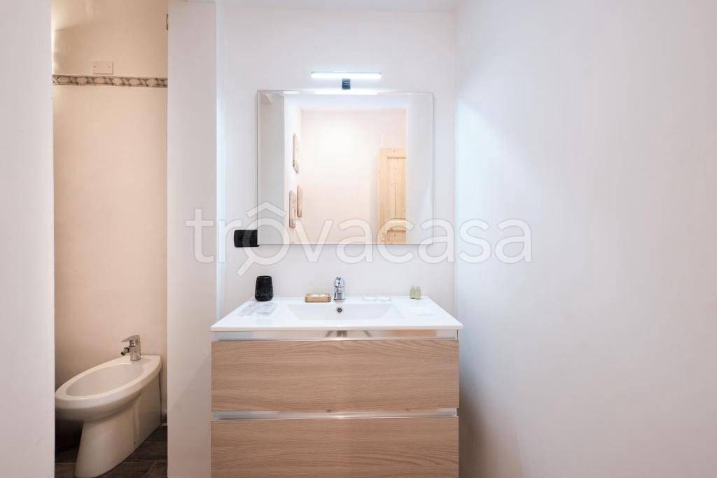 negozio in vendita a Roma in zona Aurelio