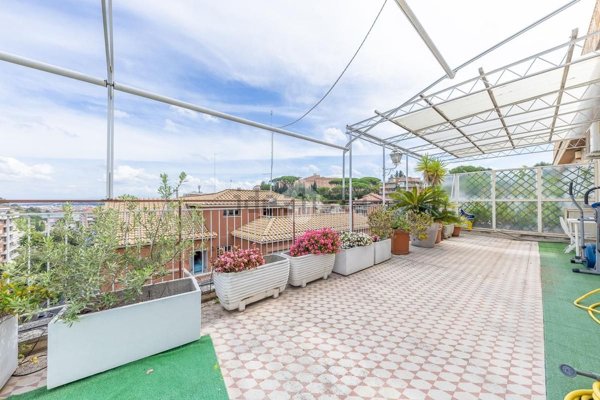 appartamento in vendita a Roma in zona Aurelio