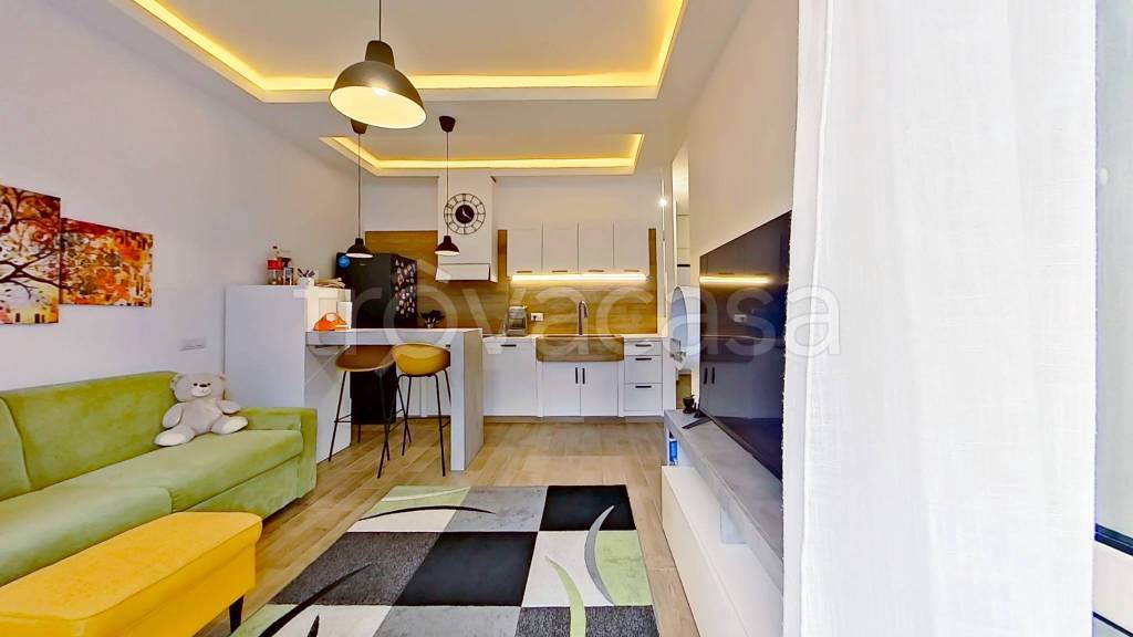 appartamento in vendita a Roma in zona Ostia