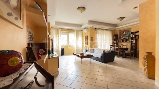 appartamento in vendita a Roma in zona Prenestino-Labicano