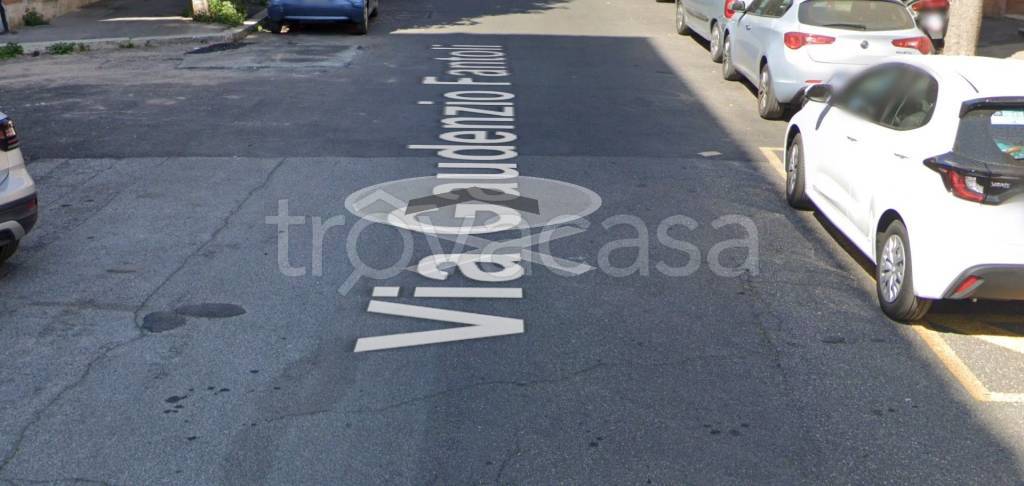 negozio in vendita a Roma in zona Portuense