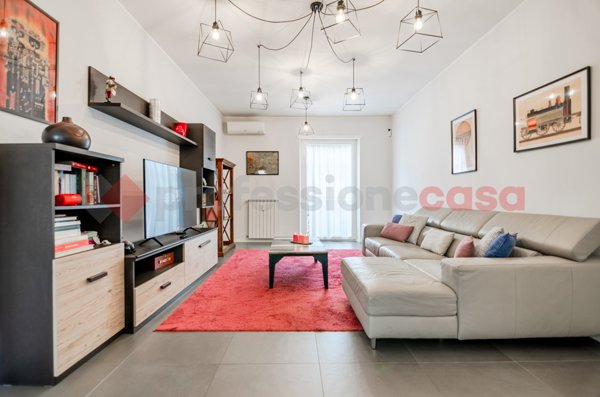 appartamento in vendita a Roma in zona Appio Claudio