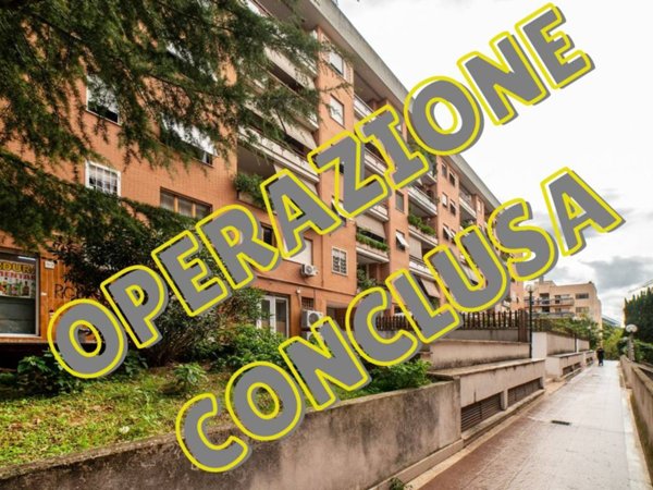 appartamento in vendita a Roma in zona Giuliano Dalmata