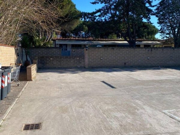 appartamento in vendita a Roma in zona Acilia