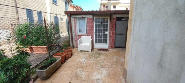 appartamento in vendita a Roma in zona Borghesiana