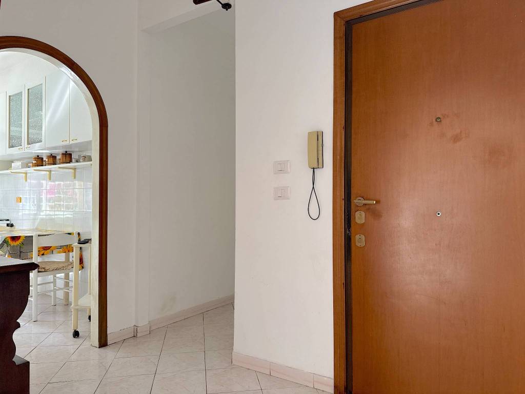 appartamento in vendita a Roma in zona Ostia