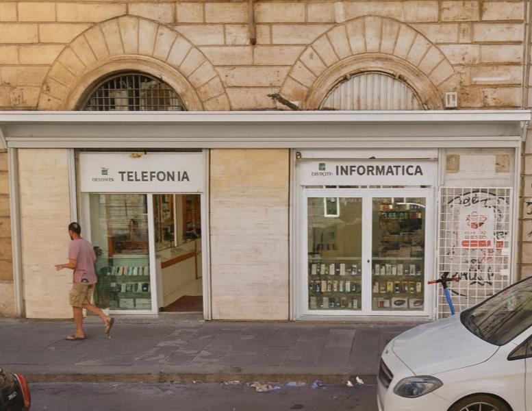 negozio in vendita a Roma in zona Esquilino