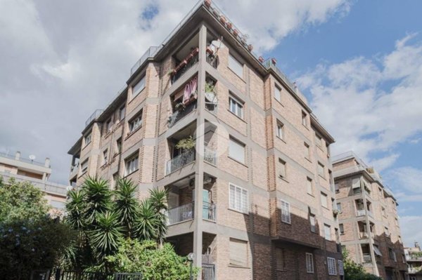 appartamento in vendita a Roma in zona Gianicolense