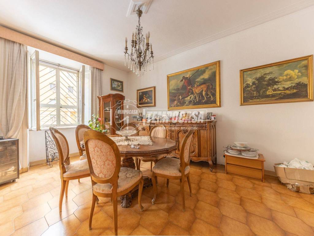 appartamento in vendita a Roma in zona Della Vittoria