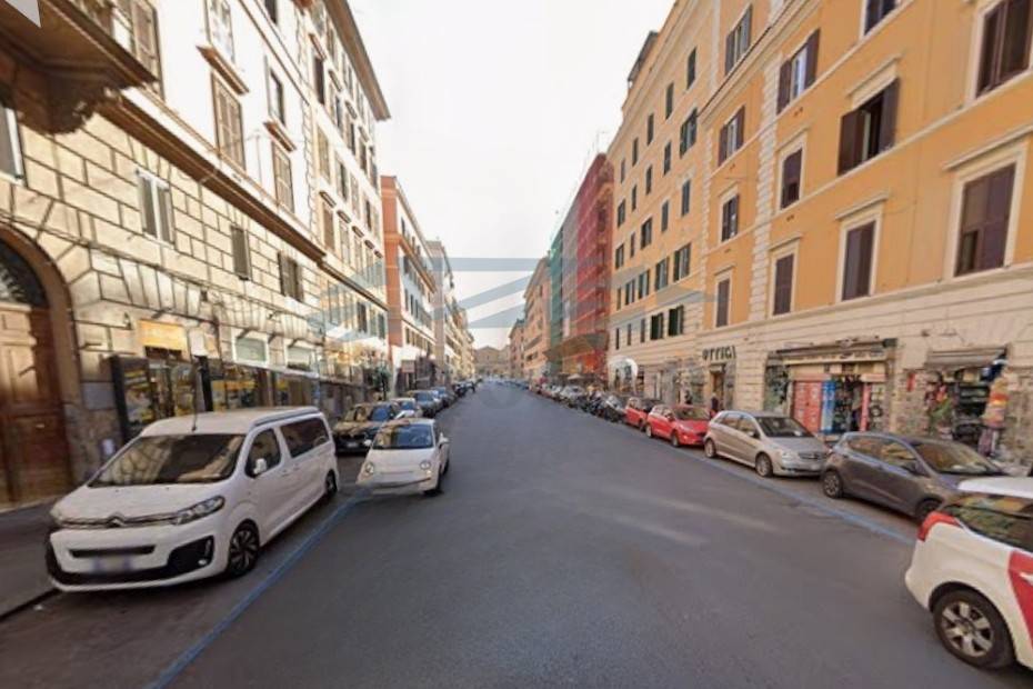 negozio in vendita a Roma