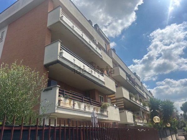 appartamento in vendita a Roma in zona Settecamini