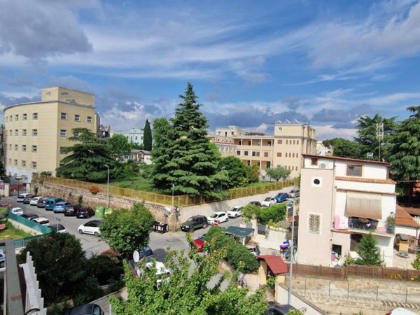 appartamento in vendita a Roma in zona Primavalle