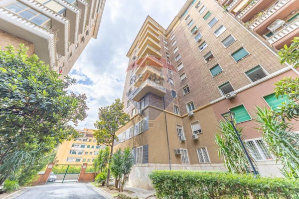appartamento in vendita a Roma in zona Appio Latino