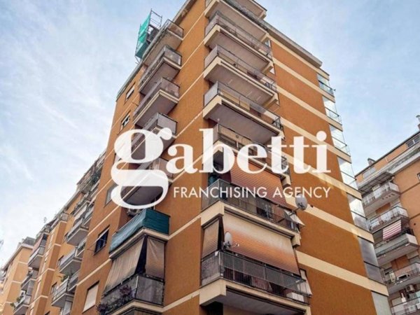 appartamento in vendita a Roma in zona Collatino