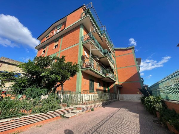 appartamento in vendita a Roma in zona Finocchio