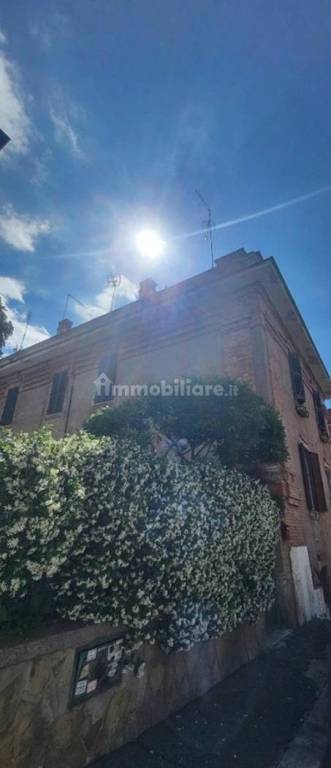 appartamento in vendita a Roma in zona San Saba - Ripa