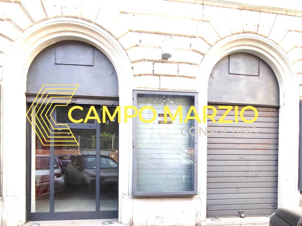 negozio in vendita a Roma in zona Salario