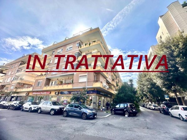 appartamento in vendita a Roma in zona Ostia