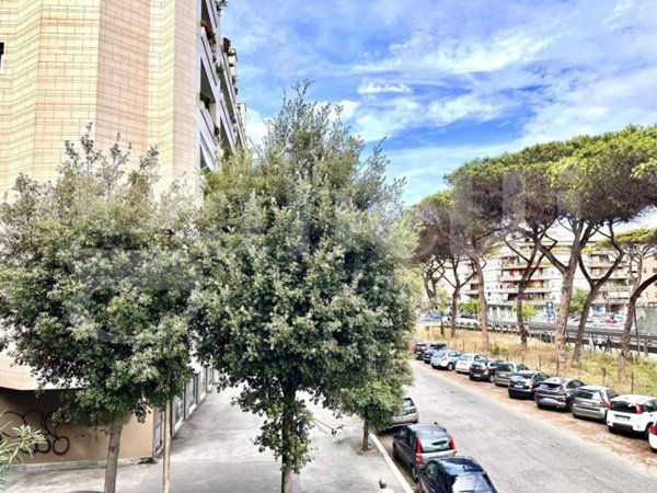 appartamento in vendita a Roma in zona Ostia