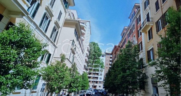 appartamento in vendita a Roma in zona Della Vittoria