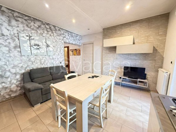 appartamento in vendita a Roma in zona Prenestino-Centocelle