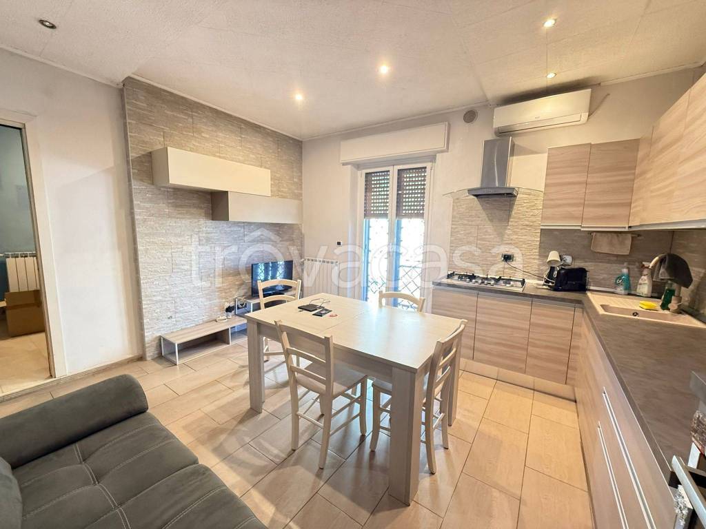 appartamento in vendita a Roma in zona Prenestino-Centocelle