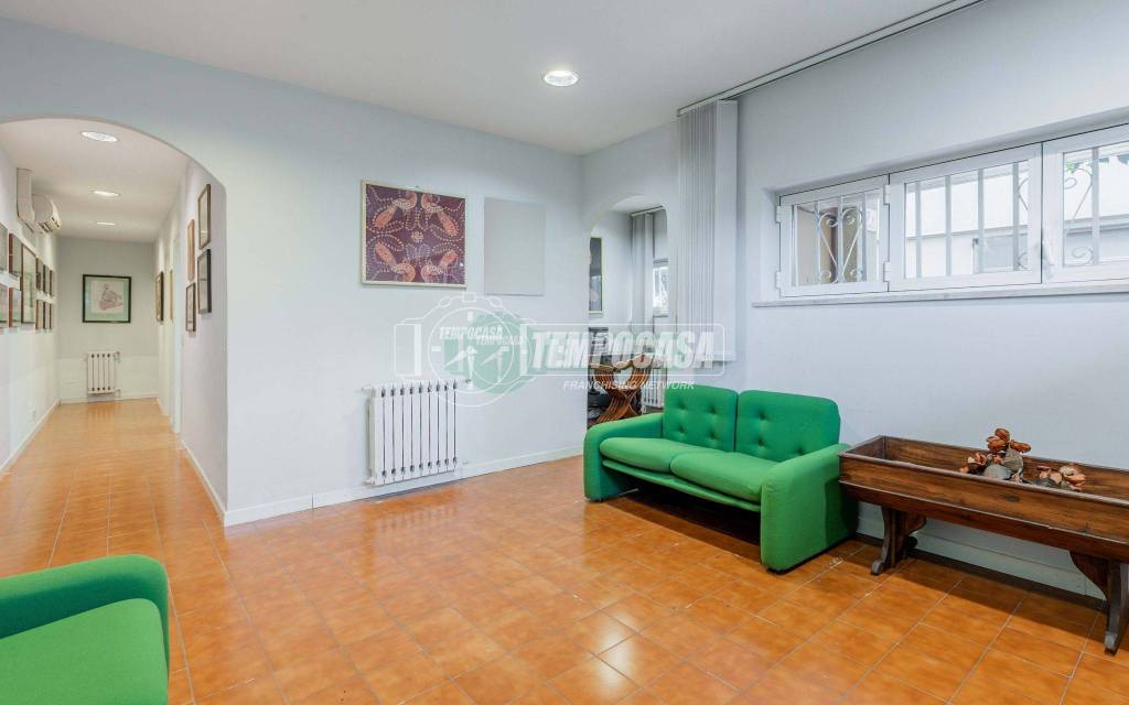 appartamento in vendita a Roma in zona Giuliano Dalmata