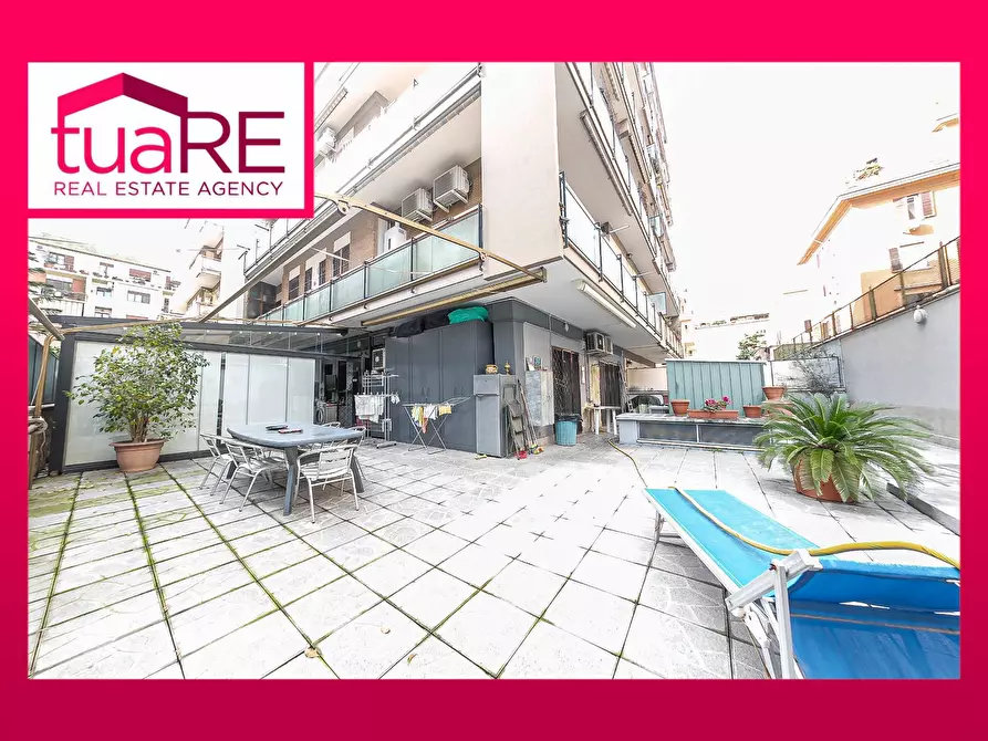 appartamento in vendita a Roma in zona Appio Latino