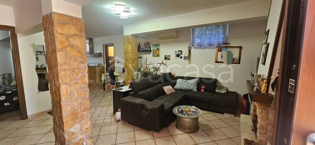 appartamento in vendita a Roma in zona Casalotti