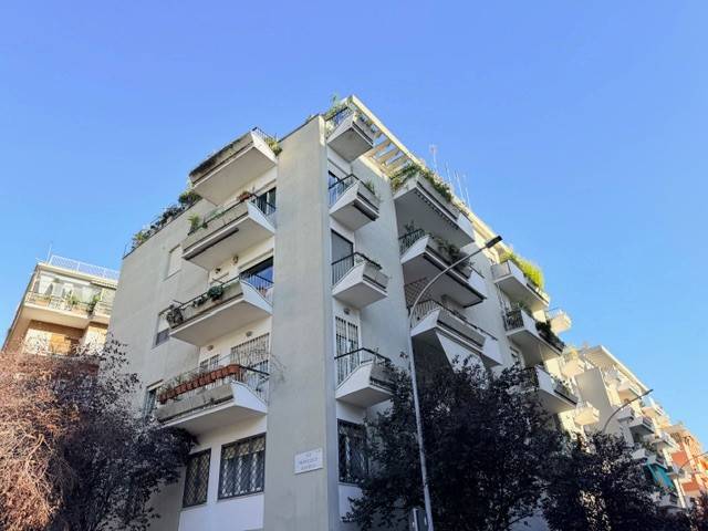 appartamento in vendita a Roma in zona Gianicolense