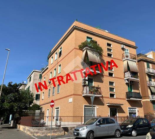 appartamento in vendita a Roma in zona Prenestino-Centocelle