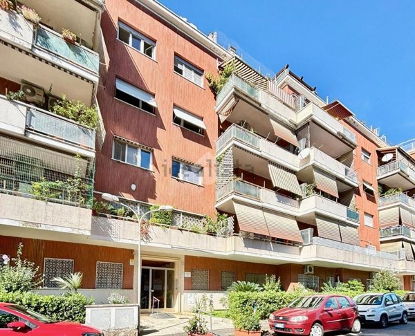 appartamento in vendita a Roma in zona Monte Sacro/Talenti