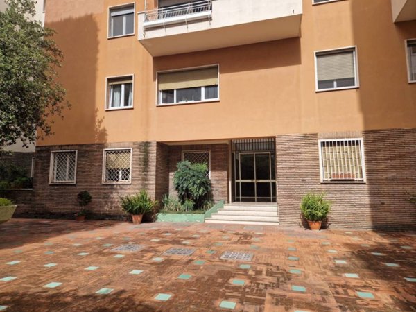 appartamento in vendita a Roma in zona Nomentano