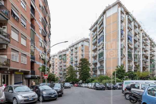 appartamento in vendita a Roma in zona Gianicolense