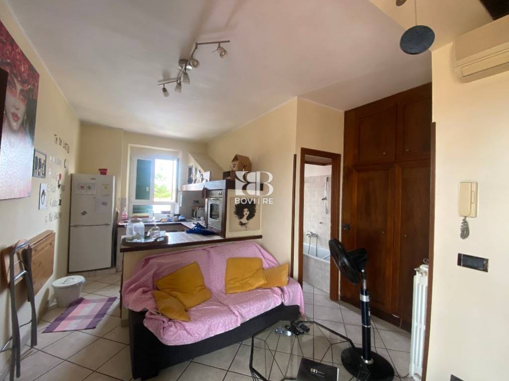 appartamento in vendita a Roma in zona Dragona/Bagnoletto